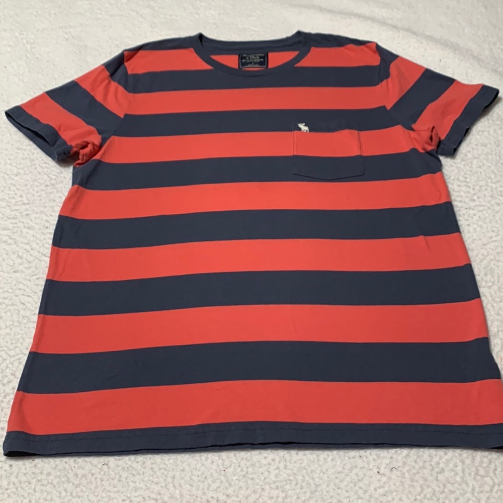 Men’s Abercrombie & Fitch Striped Pocket Tee, EUC, Size Large